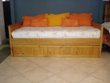 Solid Pine American Day Bed With Trundle Honey